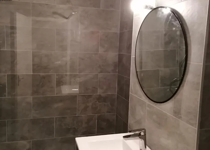 St Paul * Κάννες